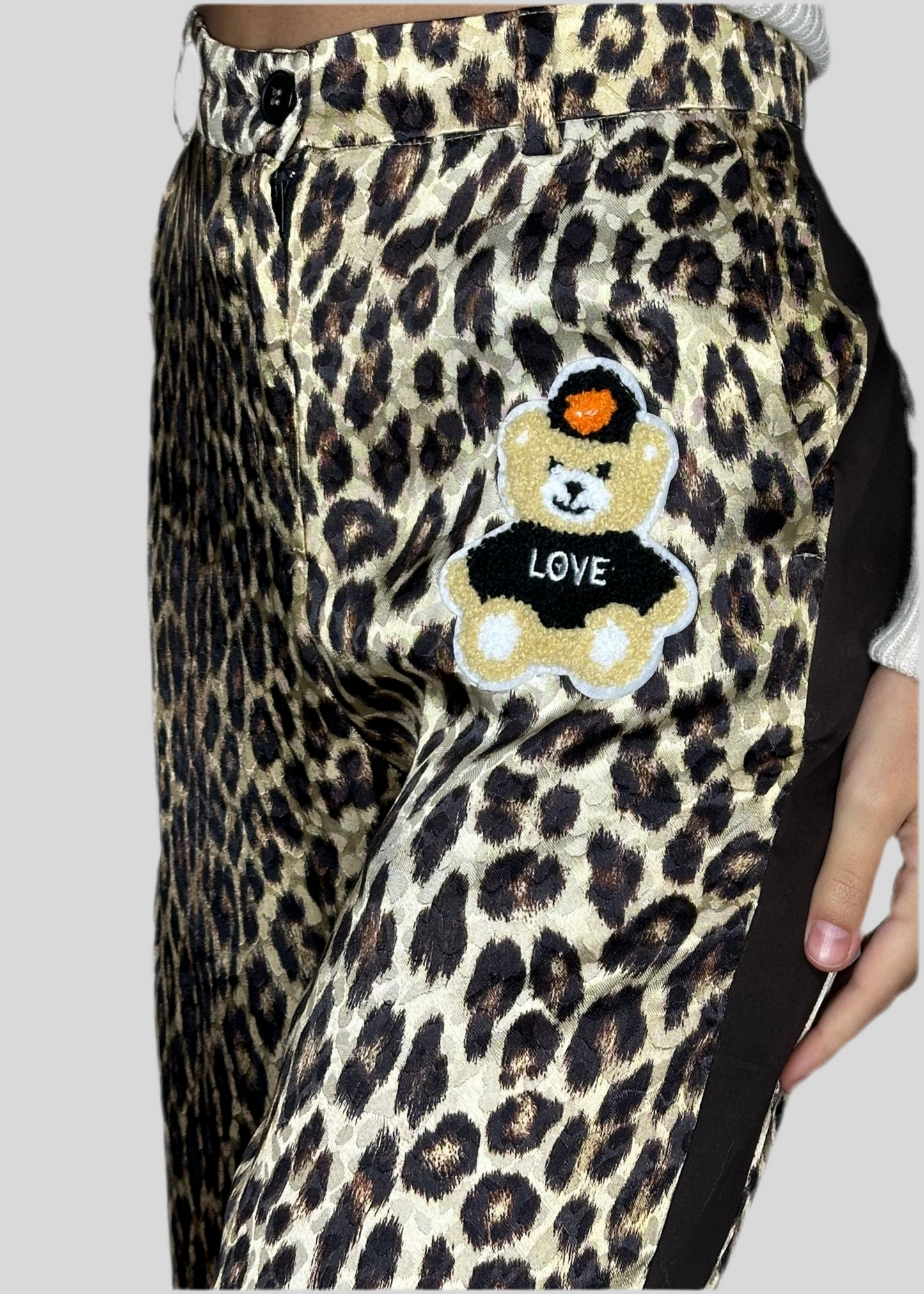 Pantalone leopardo