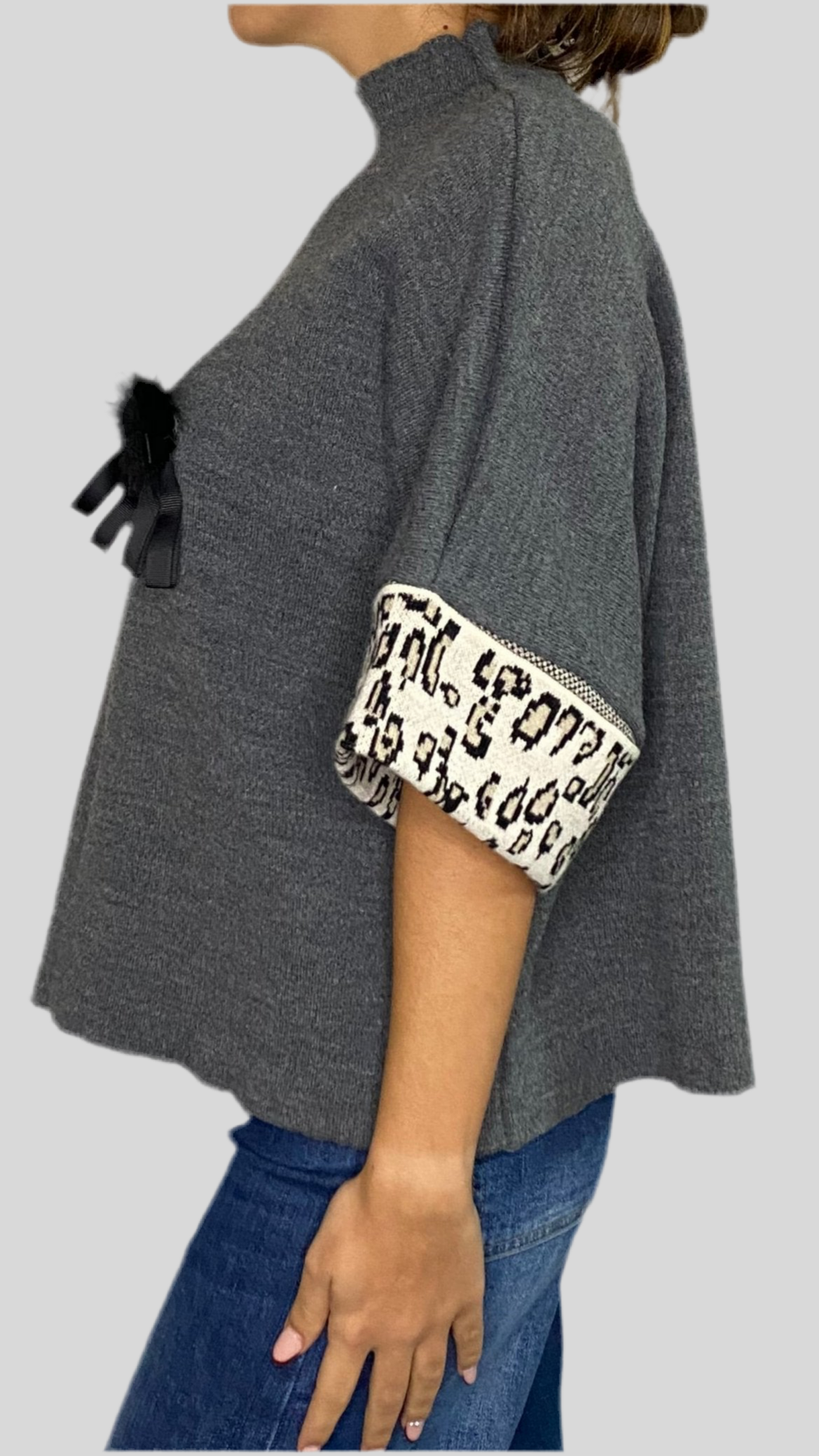 Maglia con spilla