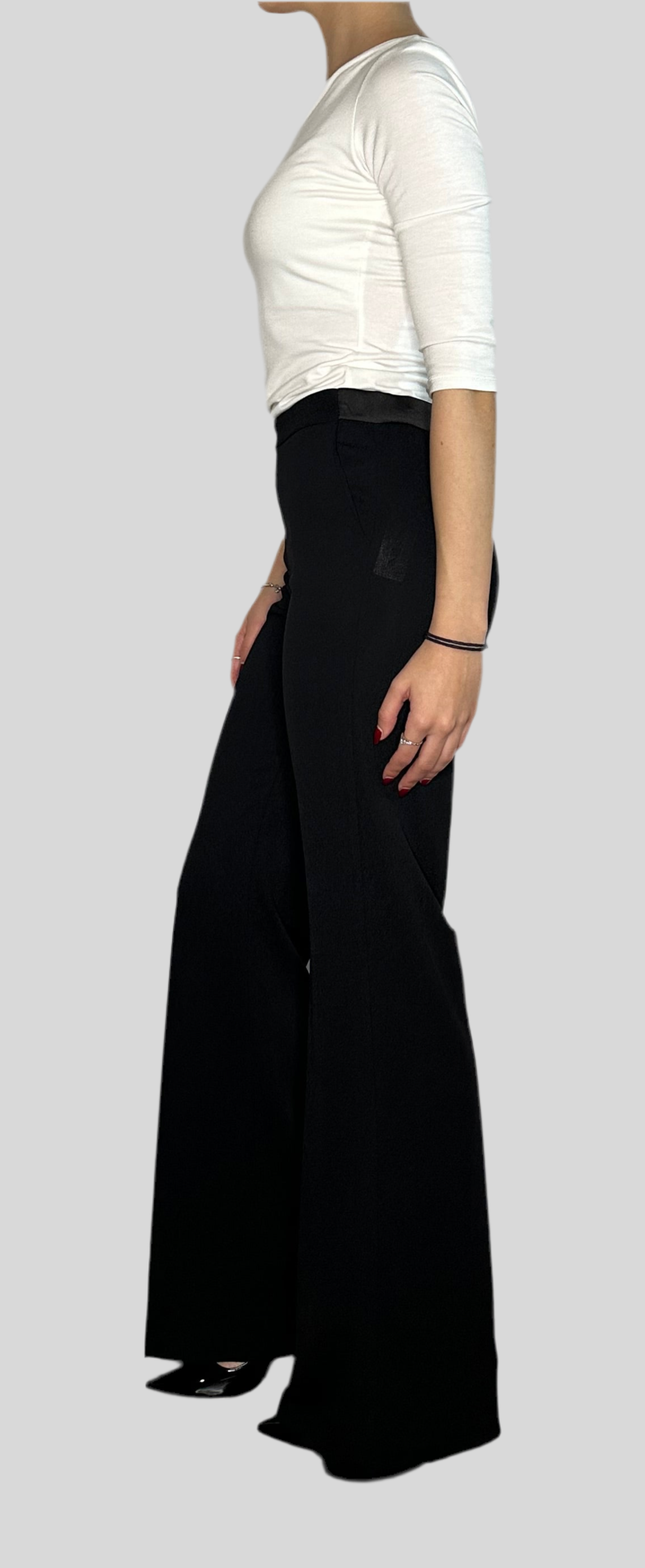 Pantalone flare