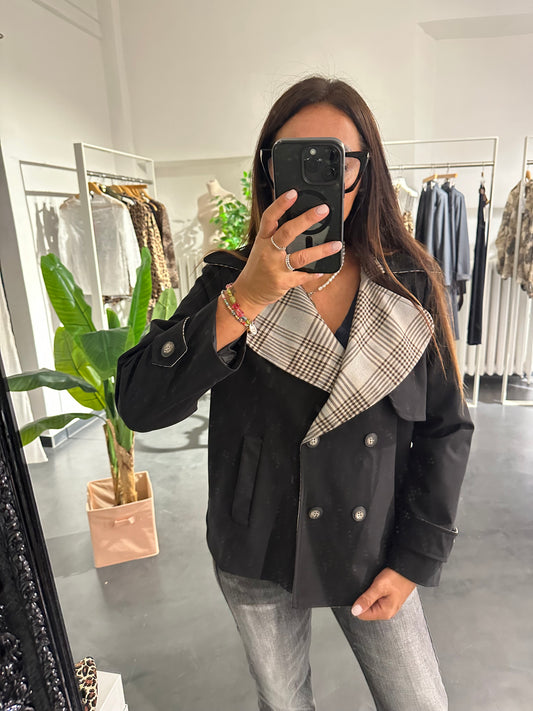 Trench corto