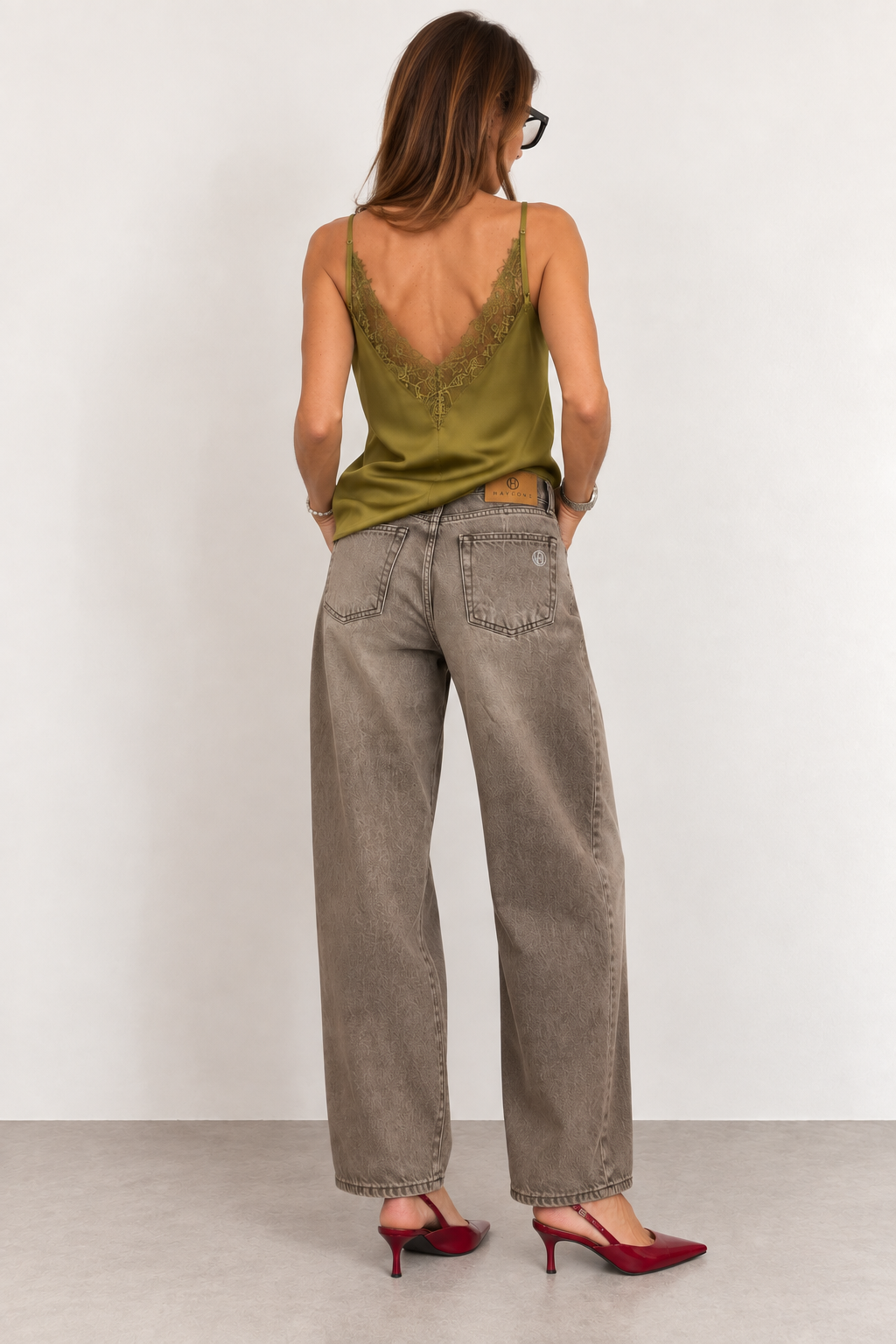 Top TENSIONE IN in Raso con Pizzo – Verde Olio