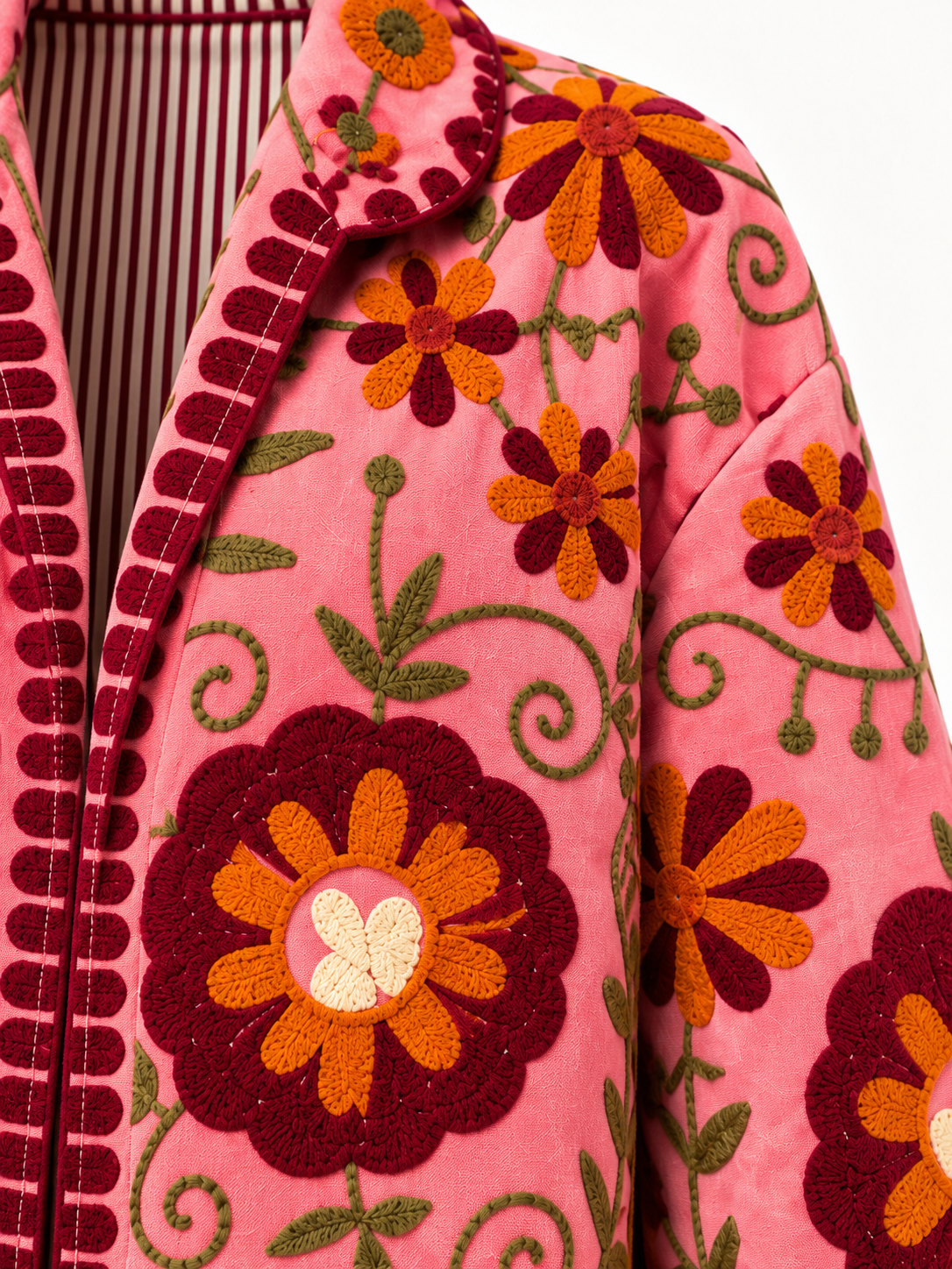 Giacca donna rosa ricamata con fantasia floreale